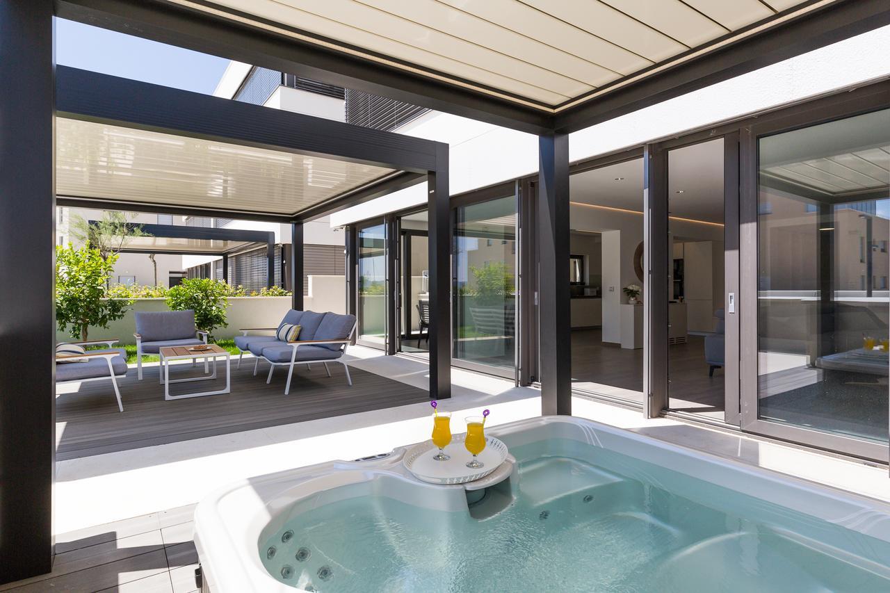 Shell Luxury Residences With Pool And Whirlpool Zadar Zewnętrze zdjęcie