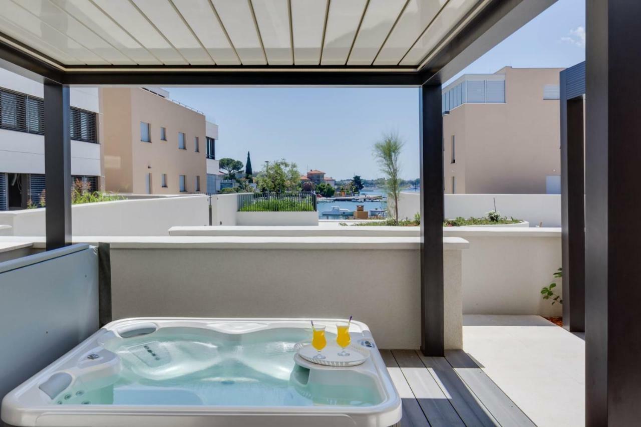 Shell Luxury Residences With Pool And Whirlpool Zadar Zewnętrze zdjęcie