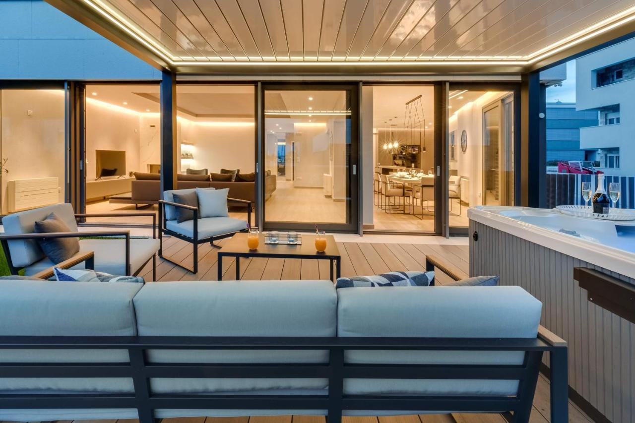 Shell Luxury Residences With Pool And Whirlpool Zadar Zewnętrze zdjęcie